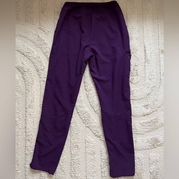 Grey’s Anatomy By Barco knit waist pants - Picture 7 of 9